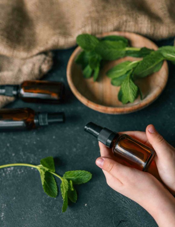 jpeg-optimizer_natural-cosmetic-product-with-mint-hands-health-medicine jpeg-optimizer_natural-cosmetic-product-with-mint-hands-health-medicine